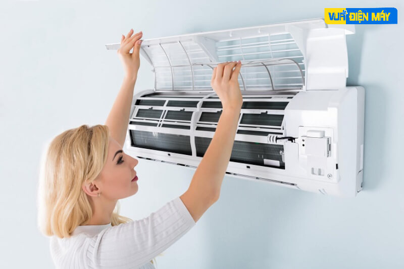 Sửa chữa máy lạnh tại nhà quận 4 tphcm