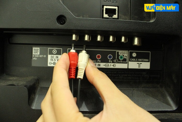 kiểm tra lại các dây cắm thiết bị 