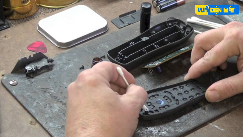 mắt thần của remote bị hư