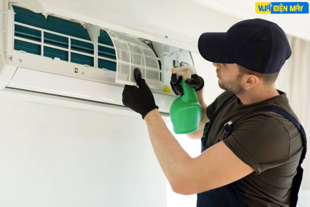 Bí quyết vệ sinh máy lạnh tại nhà của vua điện máy