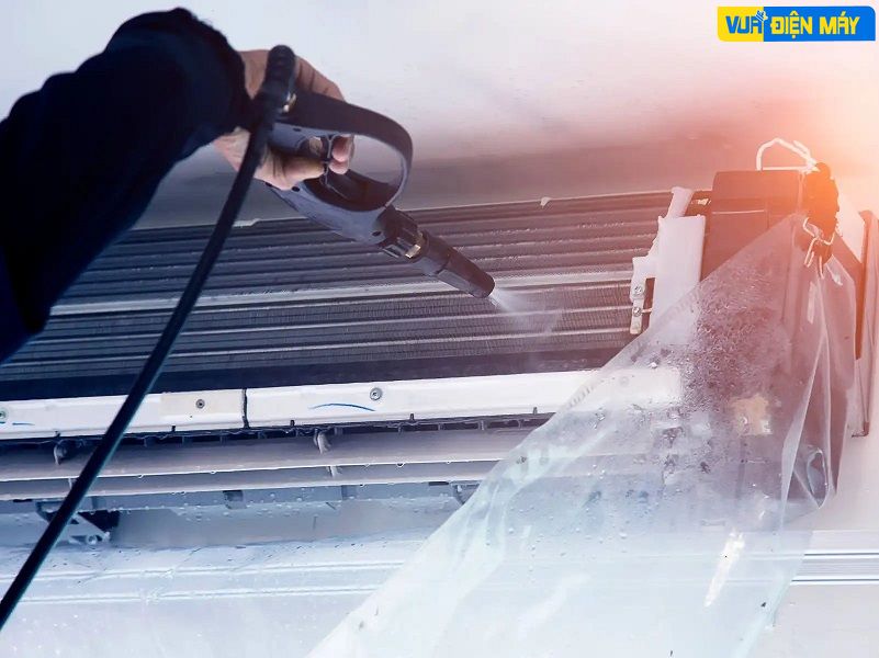 Cách tự vệ sinh máy lạnh (điều hòa) tại nhà dễ dàng